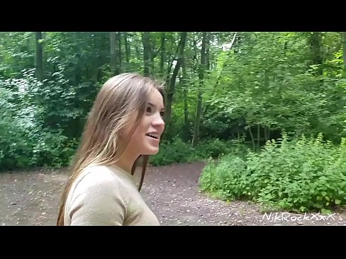 ❤️ Ik stelde Evelina foar dat wy op in iepenbier plak neuke! Se sei ja. Dan ik neukte har yn 'e kont en cum yn har mûle. Doe pikte se harsels. ️ Fuckfideo op fy.makesexnotwar.ru