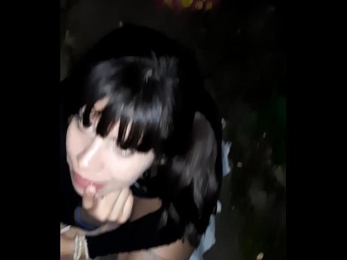 ❤️ Op strjitte swollen penis yn ruil foar snoep ️ Fuckfideo op fy.makesexnotwar.ru